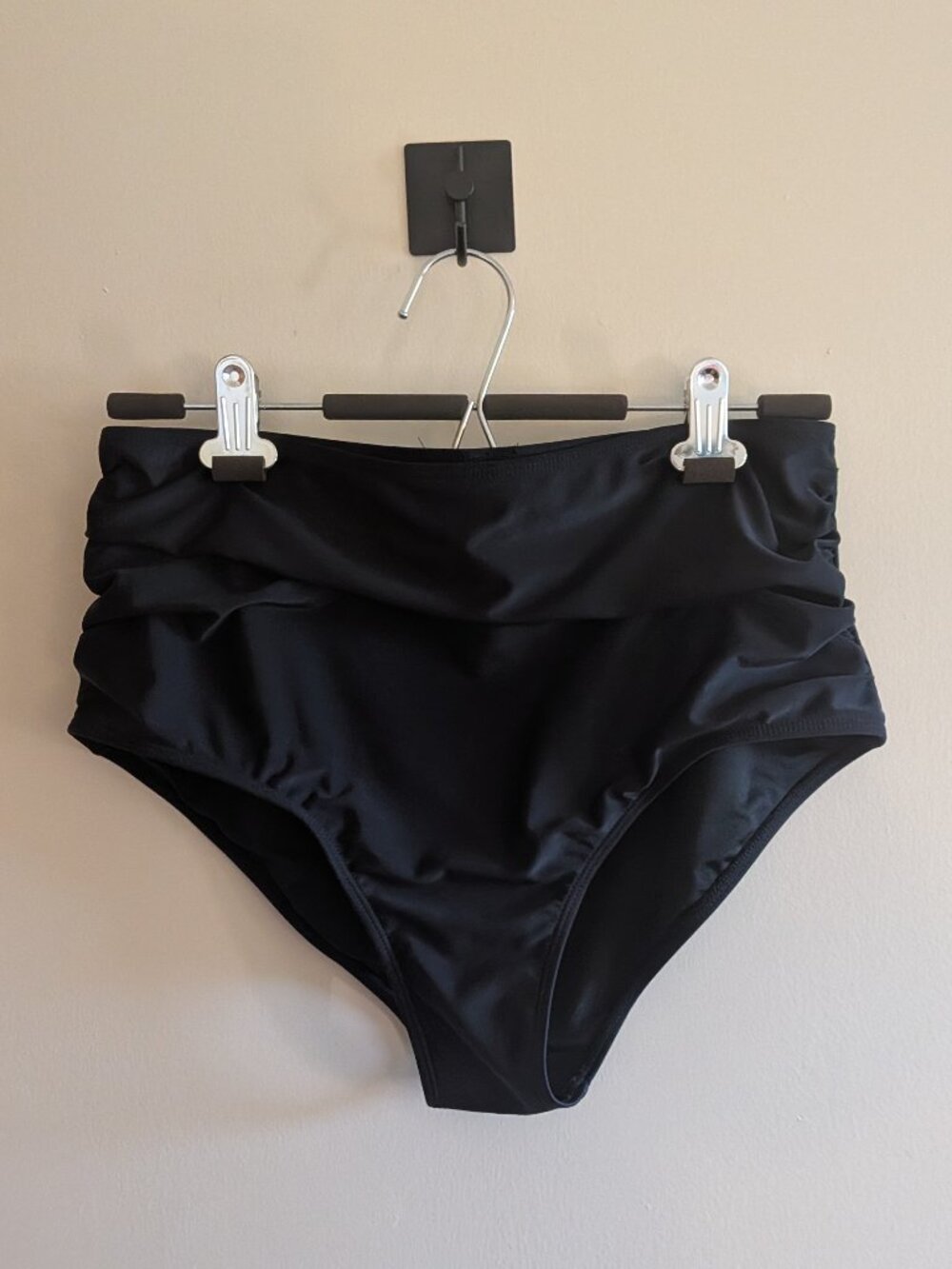 NWOT Daci Black High Waist Swim Suit Bottoms w Side Rouching, Sz 14W